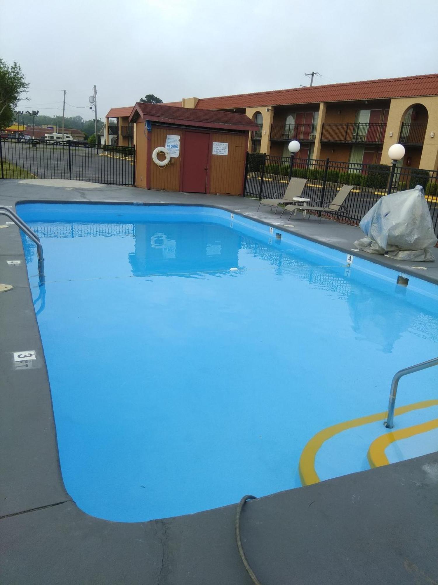 Days Inn By Wyndham Caddo Valley Arkadelphia Bagian luar foto